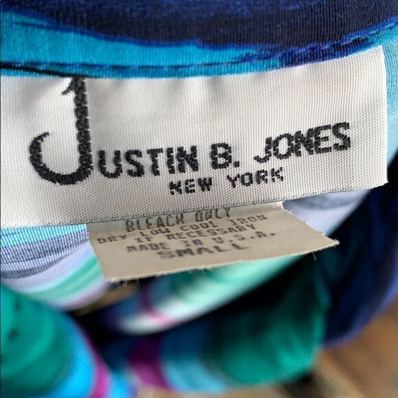 VINTAGE Blue Southwest Short Sleeve Button down Size S - Picture 4 of 7